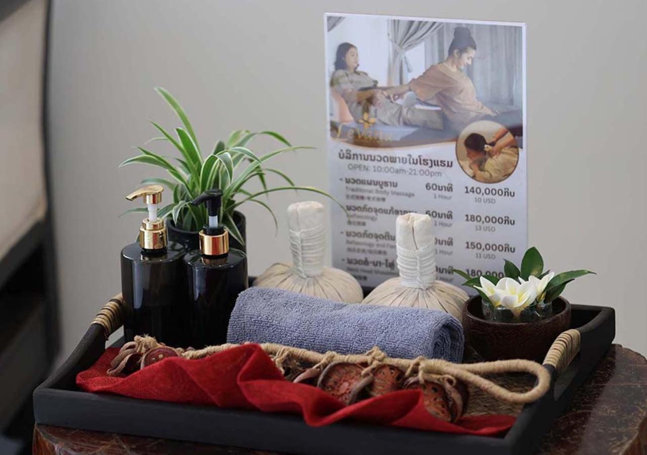 Le Thatluang D'Or Boutique Hotel Vientiane Exteriör bild